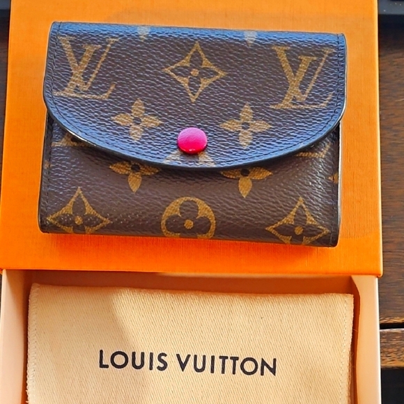 BRAND NEW - Louis Vuitton Rosalie Monogram Cardholder Wallet - Picture 1 of 14